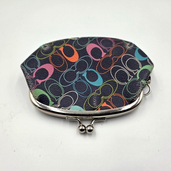 Vintage Coach Navy Optic C Rainbow Coin Pouch Bag Kiss Lock Close READ - Picture 5 of 13